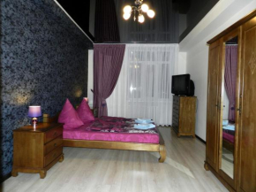 3-room Luxury Apartment 100m2 on Sobornyi Avenue 193, by GrandHome